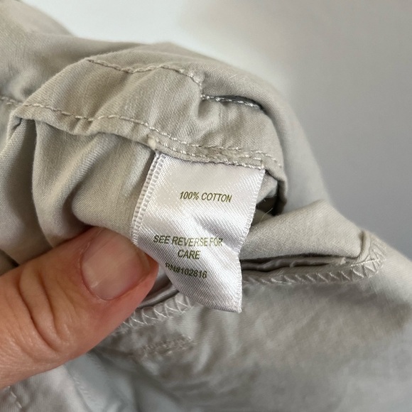 Garnett Hill Khaki Rolled Tab Convertible Cotton Pants Size 2P - Picture 10 of 11